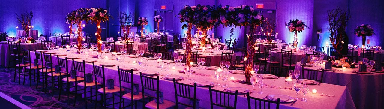 Dekoracija i osvetljenje za korporativni dogadjaj